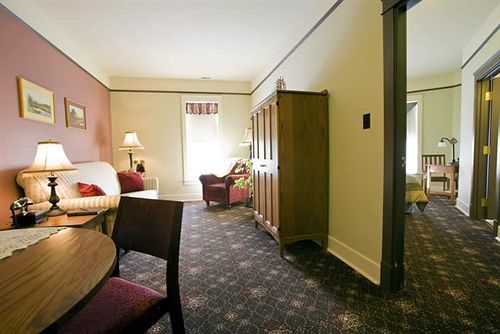 Selkirk Hotel เอดมันตัน ภายนอก รูปภาพ